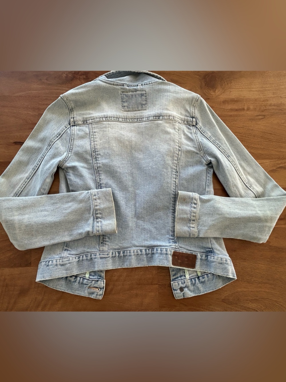Abercrombie & Fitch Vintage style Light Blue Denim Jacket - Teen Large - Picture 8 of 9
